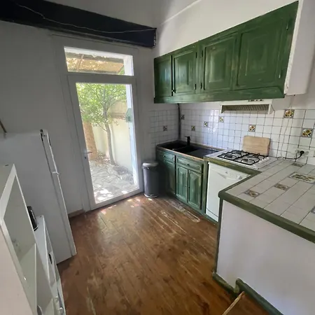 Maisonnette Avec Terrasse Et Patio A Σπίτι διακοπών
