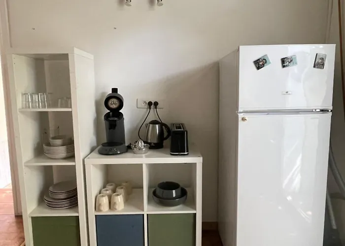 Maisonnette Avec Terrasse Et Patio A Ferienhaus Cassis