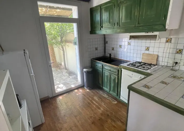 Maisonnette Avec Terrasse Et Patio A Ferienhaus
