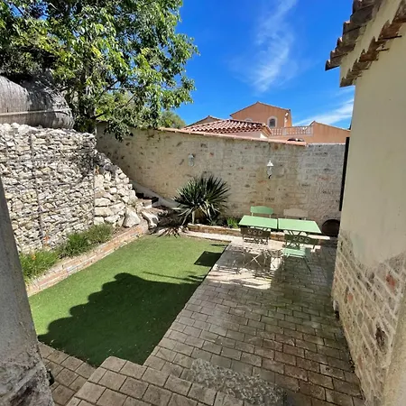 Semesterbostad Maisonnette Avec Terrasse Et Patio A